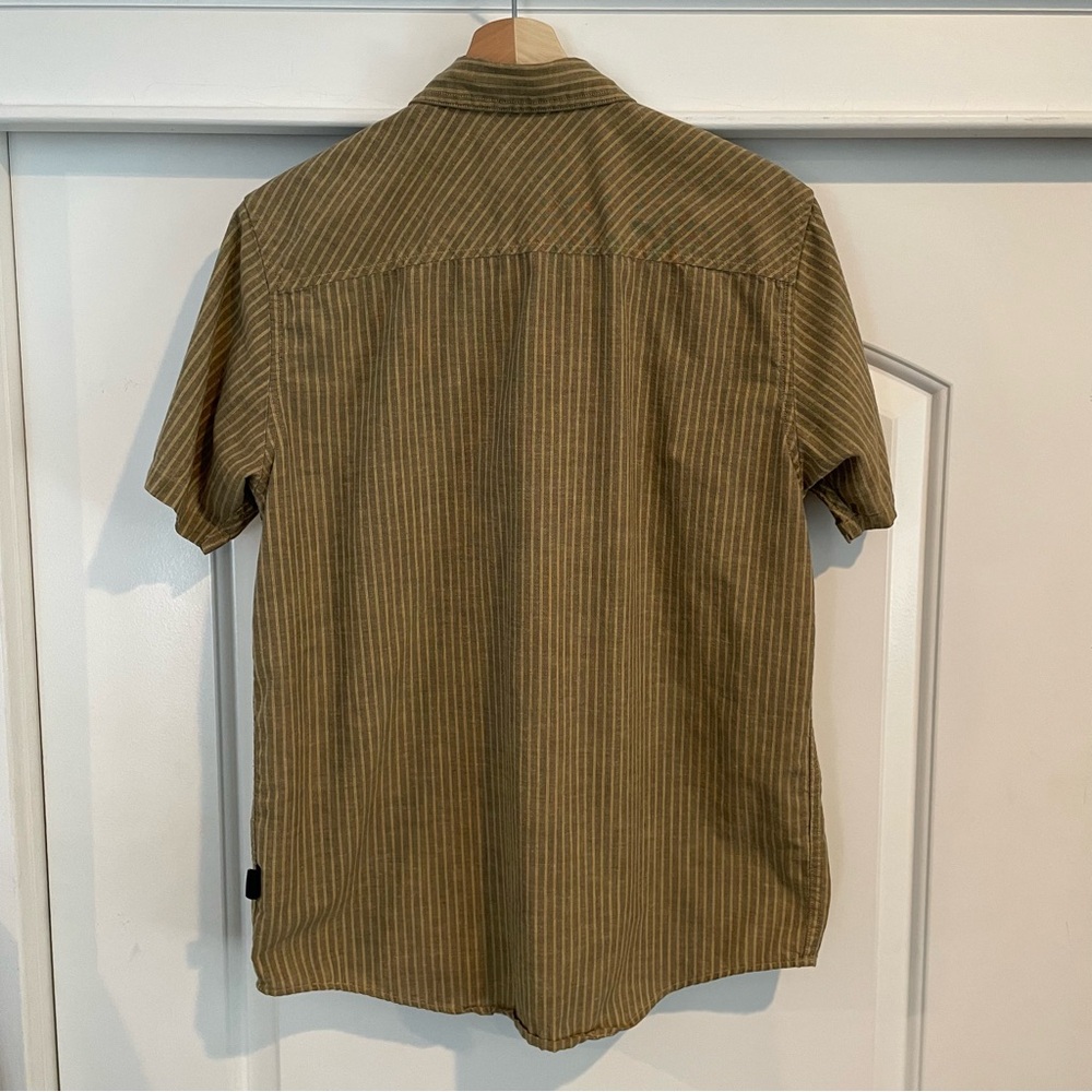Patagonia Bluffsode Olive Green Casual Button Down Shirt - Picture 2 of 3